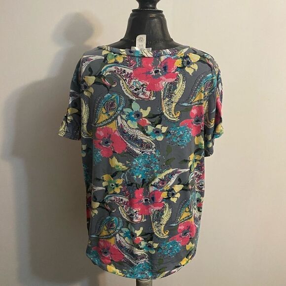 The Zig Zag Stripe Floral V-neck tee, size XL - Picture 2 of 4